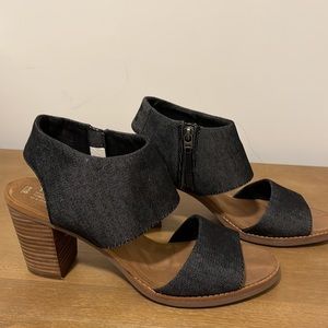 Tom’s Majorca Heeled Sandal (black denim)